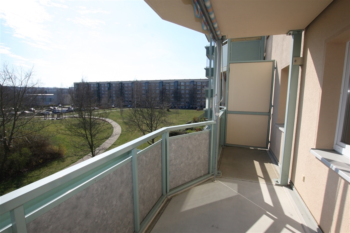 Barrierearme 2-Raum-Wohnung mit Aufzug im grünen Herzen Lusans - Foto 3