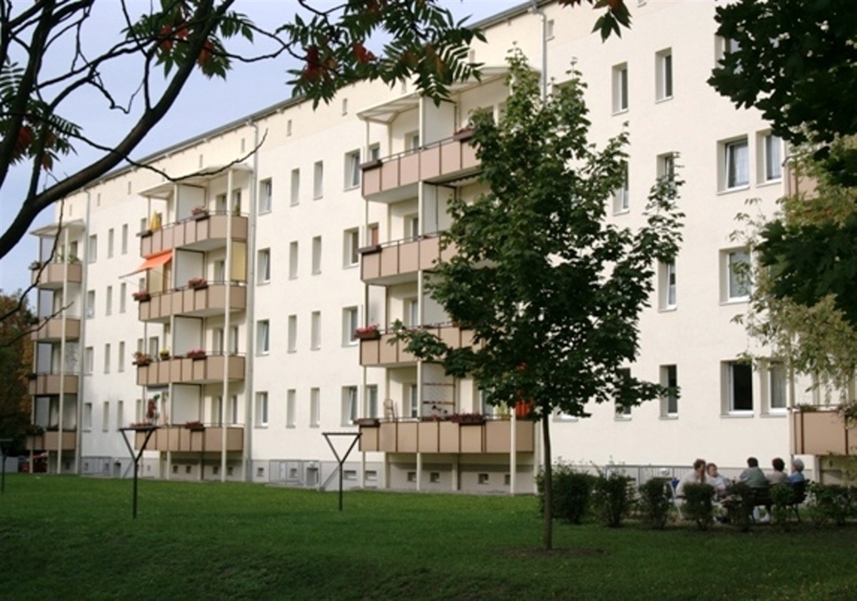 Tolle 2-Raumwohnung mit Badewanne und Balkon - Foto 3