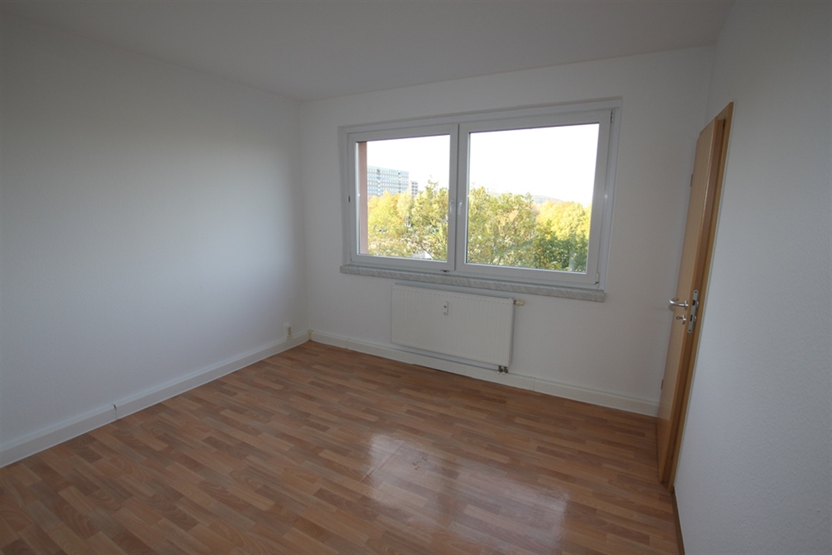 2-Raumwohnung mit Aufzug und Mietergarten - Photo 2