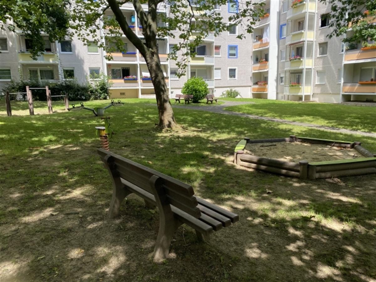 helle 1-Raumwohnung mit Balkon und Dusche - Photo 2