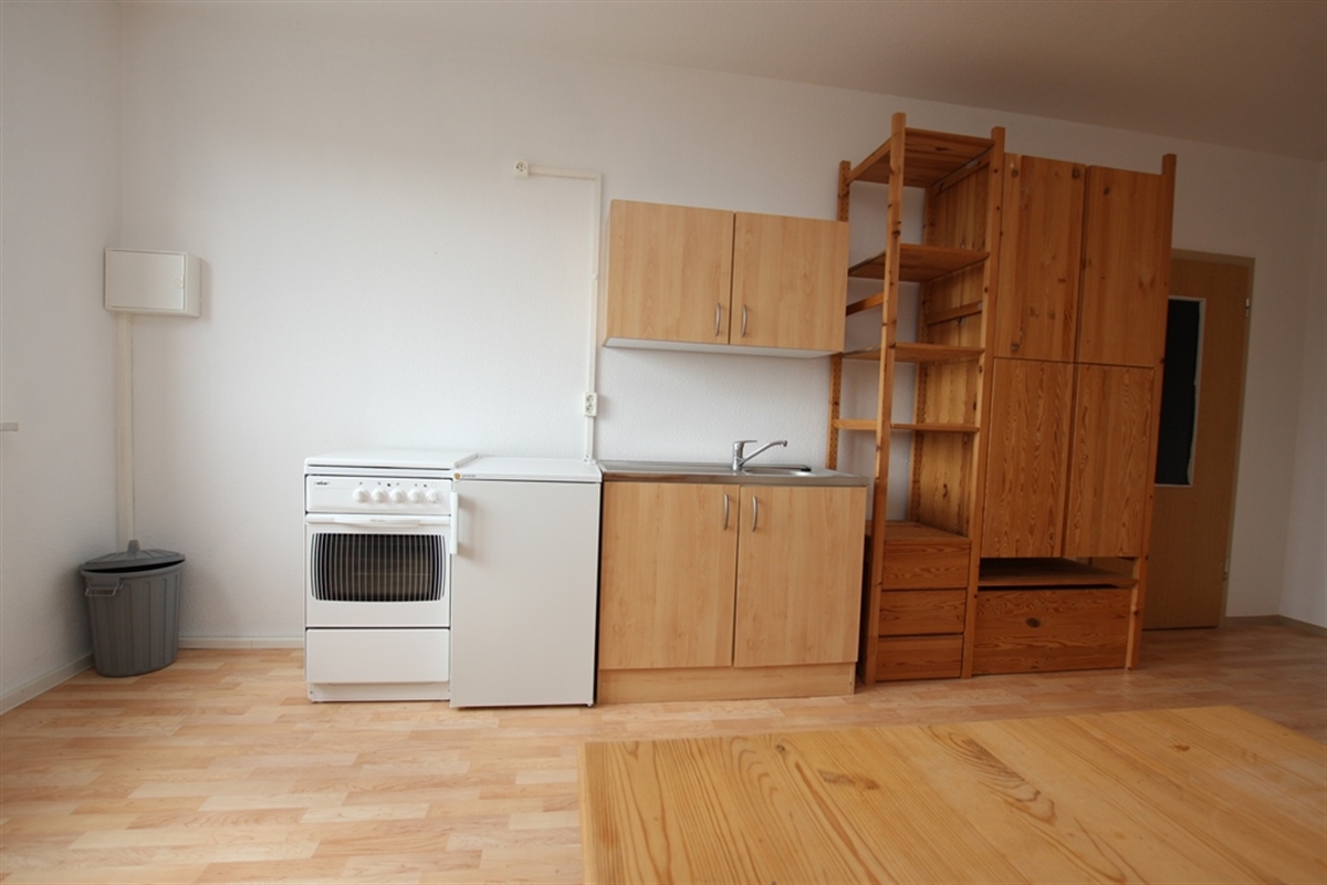 WG-Zimmer mit Top-Anbindung zur Dualer Hochschule Gera-Eisenach - Photo 1