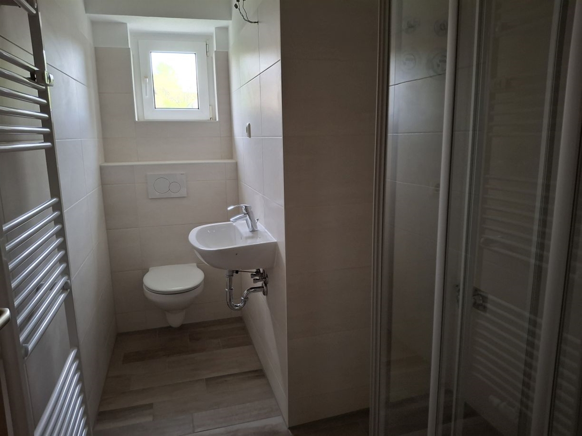 Alles wird neu - hübsche, kleine Wohnung sucht neue Mieter - Photo 1