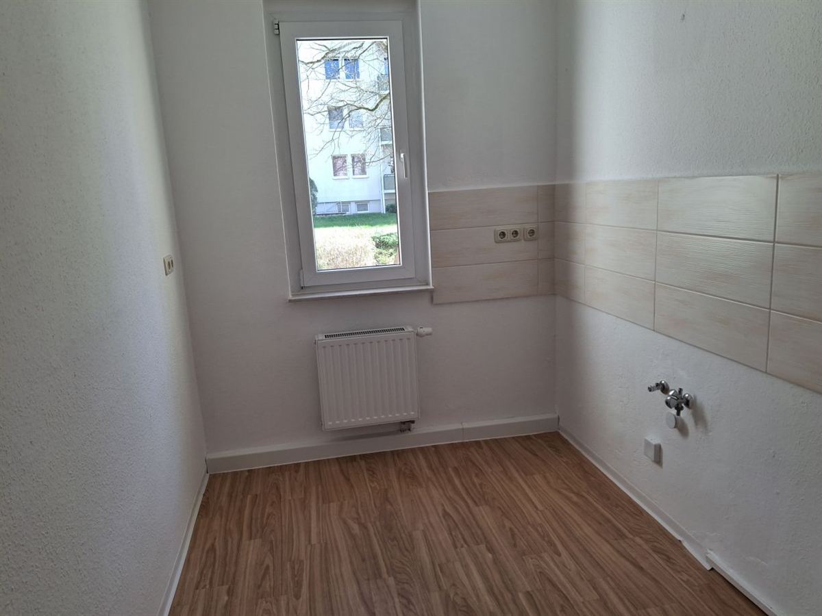 Helle 2-Raum-Wohnung mit Sonnen-Balkon wartet auf Sie ... - Photo 3