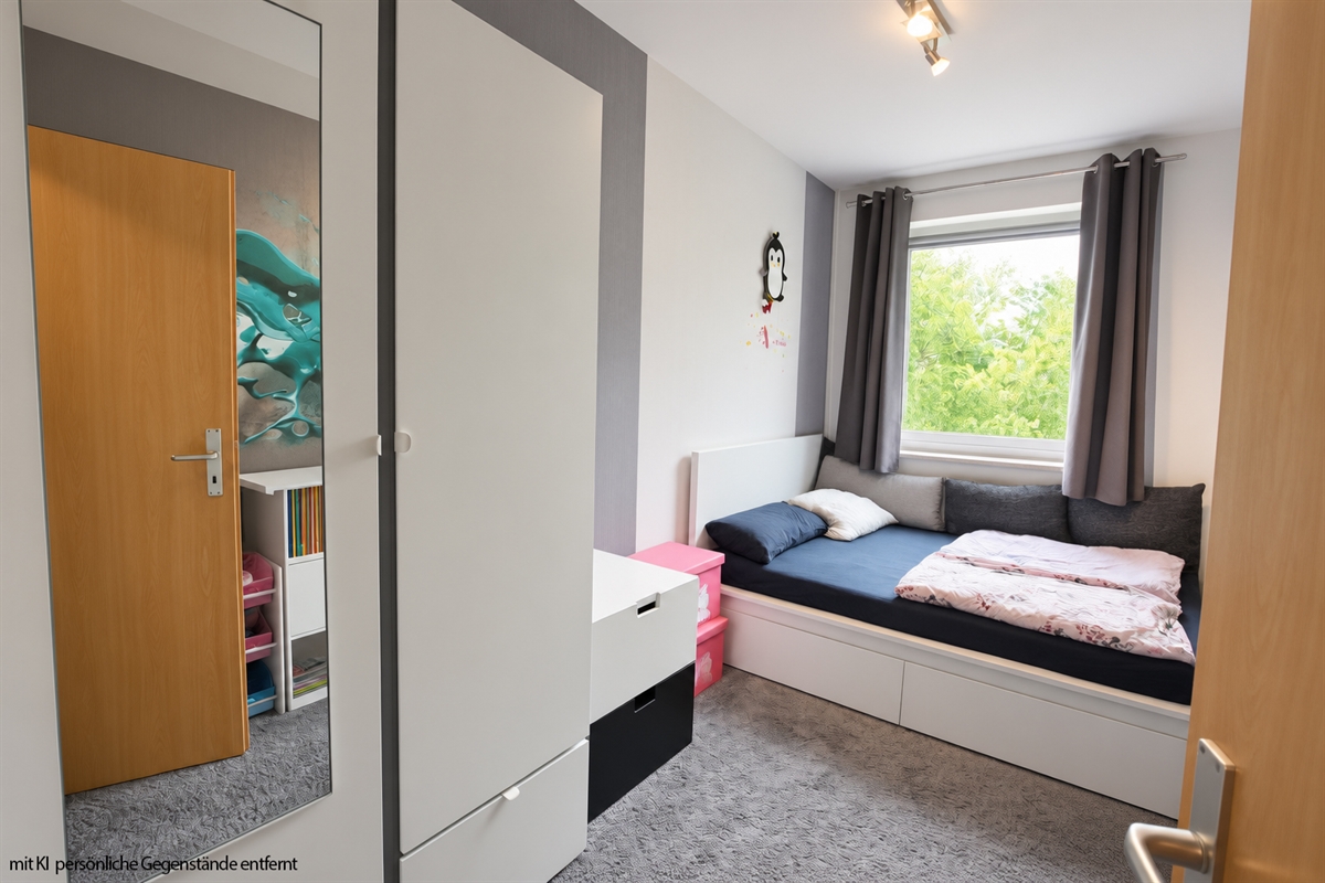5-Raum-Wohnung mit Aufzug und zwei Balkonen (und Möbeln) - Photo 4