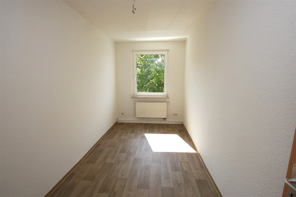 Schöne 3-Raum-Wohnung mit Wohnküche und großem Bad - Foto 1